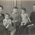 1943 approx - Dorothy, Helen, Lucien, Jean, Lucien.jpg