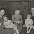 1943 approx - Dorothy, Jean, Lucien, Helen, Lucien.jpg
